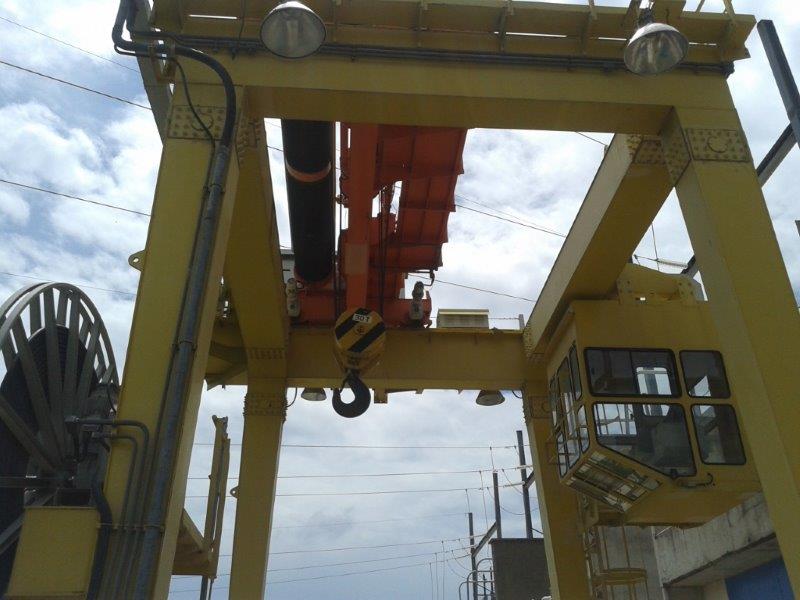 Pontes Rolantes, Pórticos e Guindastes